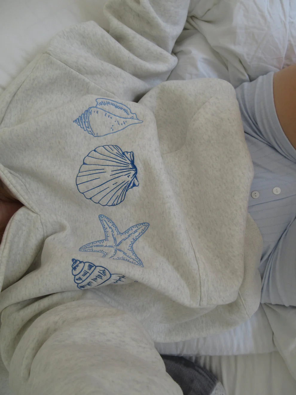 Viral Seashell Hoodie™